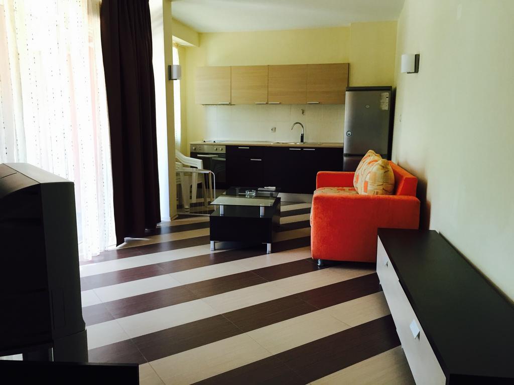 Psb Apartments Hotel Heaven ซันนีบีช ภายนอก รูปภาพ